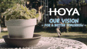 بررسی پوشش های عدسی هویا