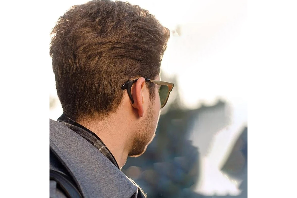 پشت گوشی عینک | ابزاری کاربردی برای استفاده هوشمندانه