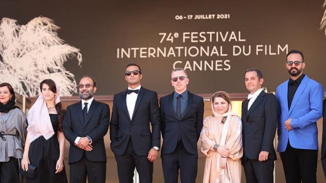 عینک امیر جدیدی در جشنواره فیلم کن 2021