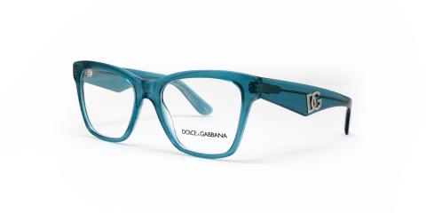 عینک طبی دولچه و گابانا فریم کائوچویی گربه ای بزرگ رنگ آبی لاجوردی شفافا - عکس از زاویه سه رخ