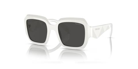 عینک زنانه آفتابی پروانه‌ای پرادا - بدنه سفید با عدسی دودی  -زاویه سه‌رخ