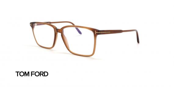 عینک طبی کائوچویی رنگ قهوه ای تام فورد با عدسی بلوکنترل - عکس زاویه سه رخ