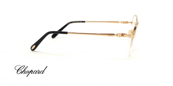 عینک طبی زنانه شوپارد فریم گربه ای زیرگریف طلایی دسته نگین دار - عکس از زاویه کنار