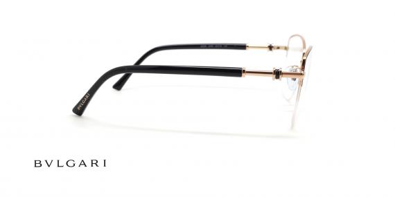 عینک طبی زیر گریف زنانه بولگاری فریم فلزی ترکیب رنگی مشکی و طلایی - عکس از زاویه کنار