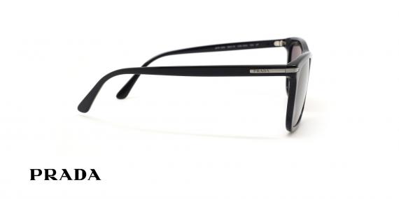 عینک آفتابی پرادا فریم کائوچویی مربعی مشکی و عدسی دودی - عکس از زاویه کنار