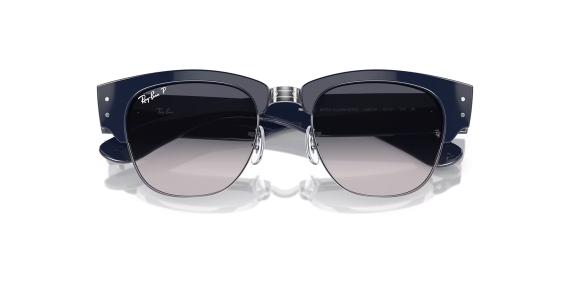 عینک آفتابی مگا کلاب مستر ری بن فریم کائوچویی فلزی سورمه نقره ای براق به همراه عدسی پلاریزه آبی خاکستری طیف دار - عکس از زاویه بسته عینک
