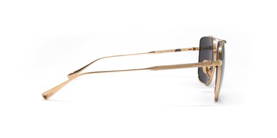 عینک آفتابی شوپارد فریم خلبانی فلزی رنگ طلایی دو پل و عدسی دودی تیره - عکس از زاویه کنار
