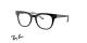 عینک طبی ری بن فریم کائوچویی مربعی ضخیم مشکی داخل حدقه ها شیشه ای و داخل دسته ها طرح طوسی رنگ - عکس از زاویه سه رخ