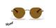 عینک آفتابی چند ضلعی پرسول - فریم طلایی و دسته های طلایی و قهوه ای هاوانا با عدسی قهوه ای طلایی - عکس از زاویه روبرو