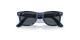 عینک آفتابی ویفرر ری بن فریم کائوچویی استات مربعی به رنگ آبی تیره و روشن براق به همراه عدسی آبی خاکستری - عکس از زاویه بسته عینک 